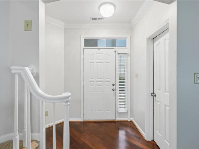 Condo for sale in Virginia