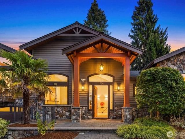 House for sale in Bellevue, Washington