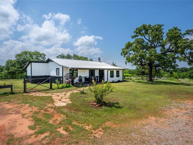 House for sale in Coyle