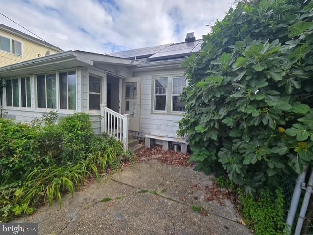 House for sale in Shady Side, Maryland
