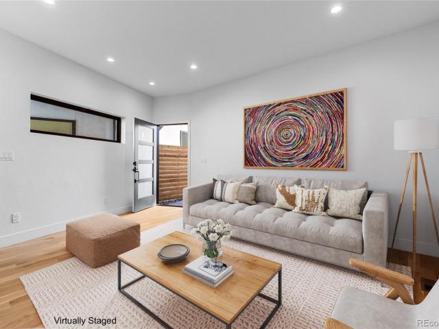 Townhouse for sale in Denver