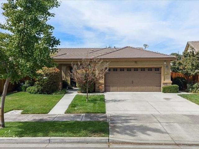 House for sale in Oakdale, California
