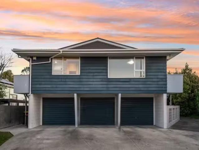 House for rent in Chaslands, Canterbury