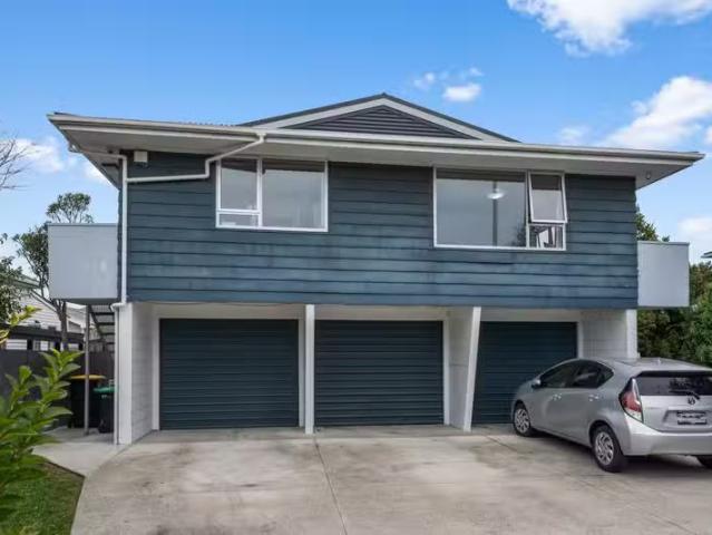 House for sale in Chaslands, Canterbury