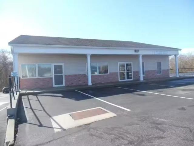 House for rent in Bristol, Massachusetts