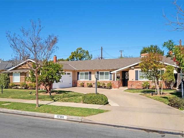 House for sale in Tustin, California