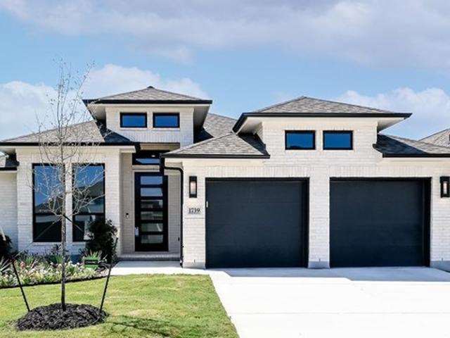 House for sale in Seguin, Texas