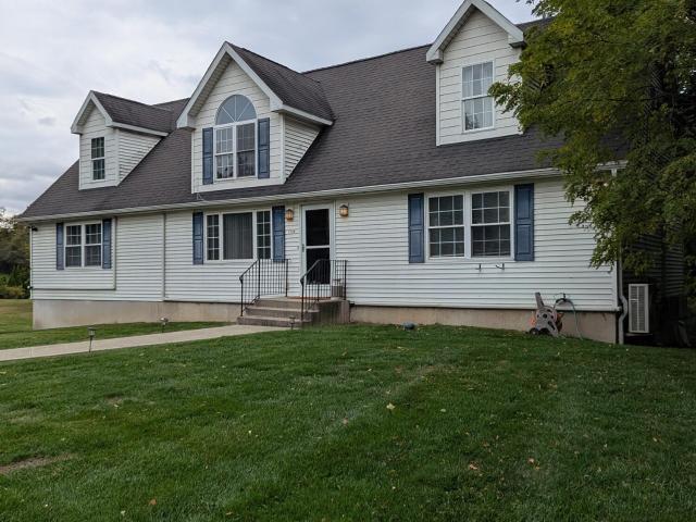 House for sale in Lake Katrine, New York