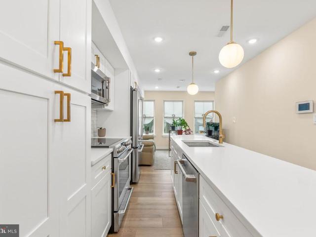 Condo for sale in South Philadelphia, Philadelphia
