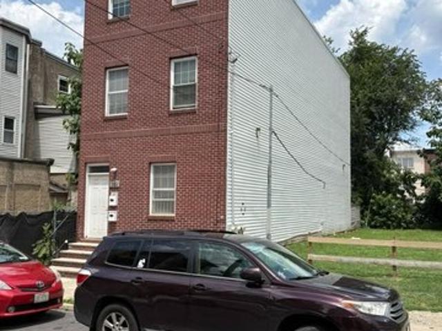 House for sale in Philadelphia, Pennsylvania