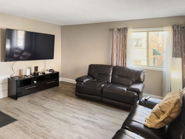 Apartment for rent in Wheeling, Illinois