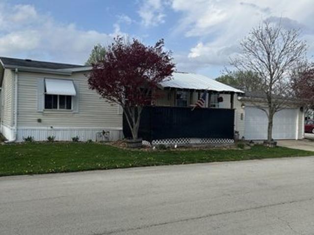 House for sale in Manteno, Illinois