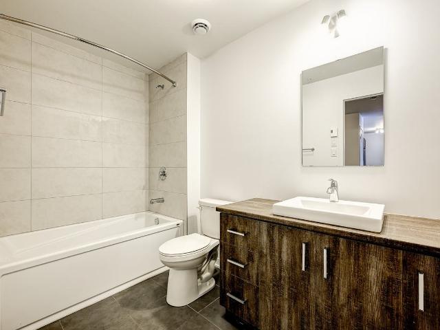 Apartment for rent in Sainte-julie, Quebec