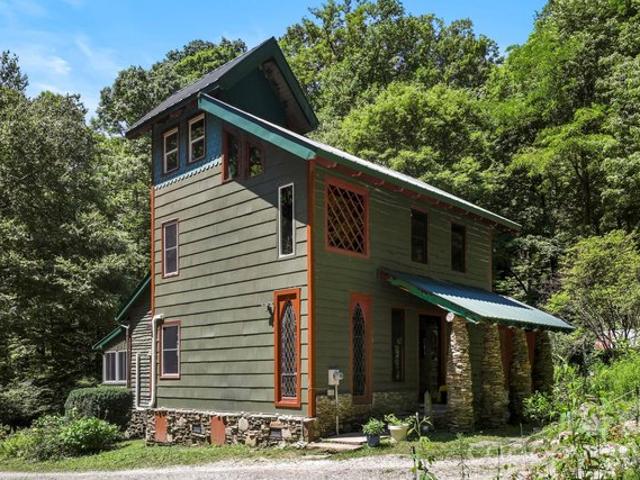 House for sale in Black Mountain, North Carolina