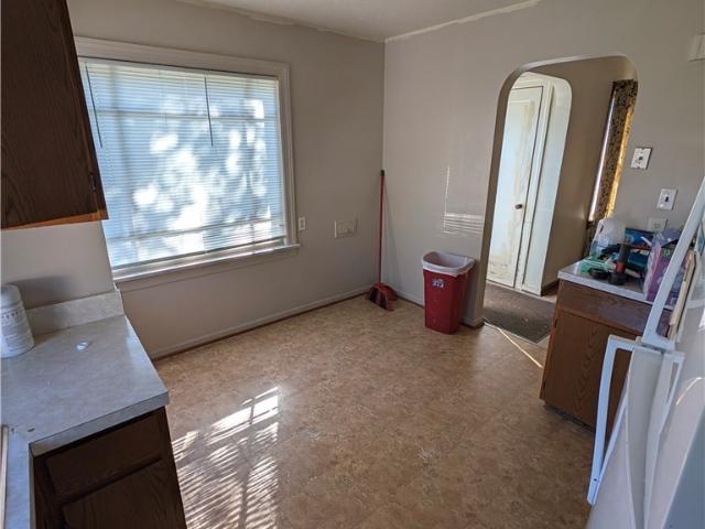 House for sale in Dogpatch, Struthers