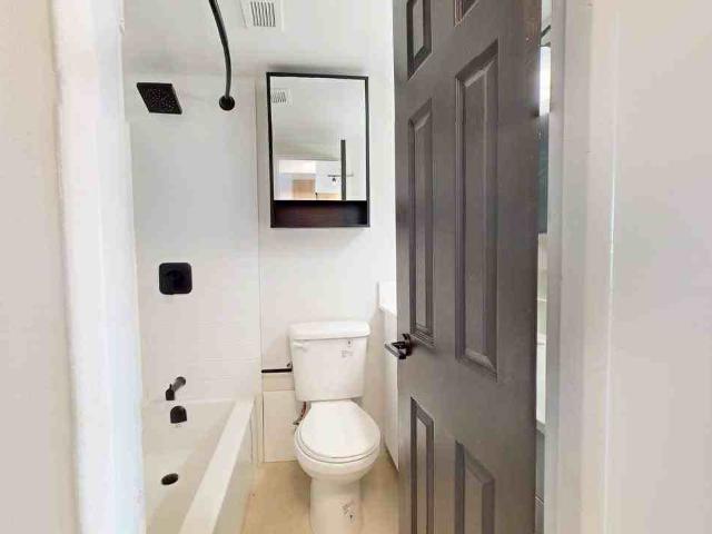 Apartment for rent in Mulhurst Bay, Ontario