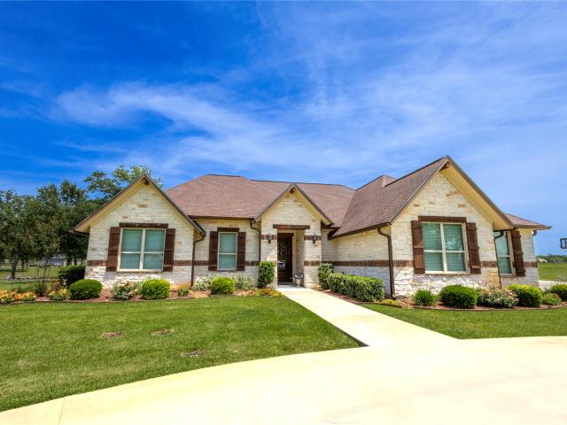House for sale in Hallettsville, Texas
