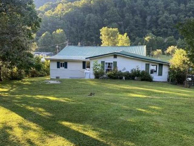 House for sale in Naoma, Raleigh County