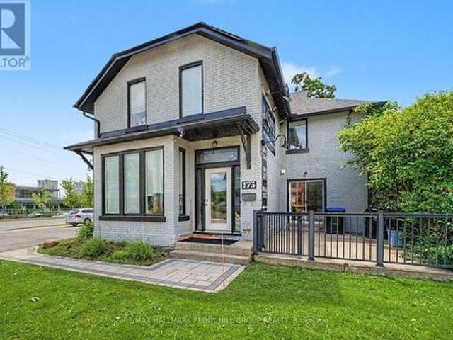 Commercial for sale in Barrie, Ontario
