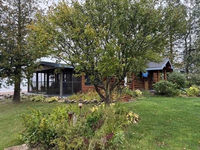 House for sale in Saint Ignace, Michigan