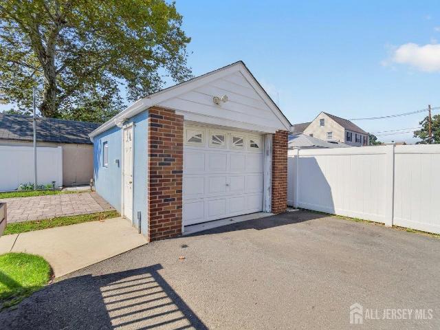 House for sale in Avenel, New Jersey