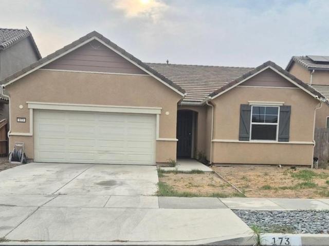 House for sale in Kerman, California