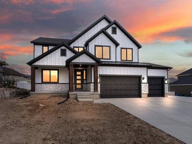 House for sale in Saratoga Springs, Utah