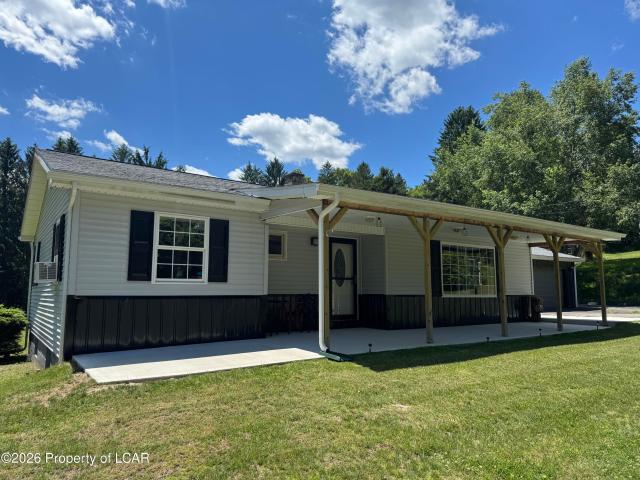 House for sale in Sweet Valley, Pennsylvania