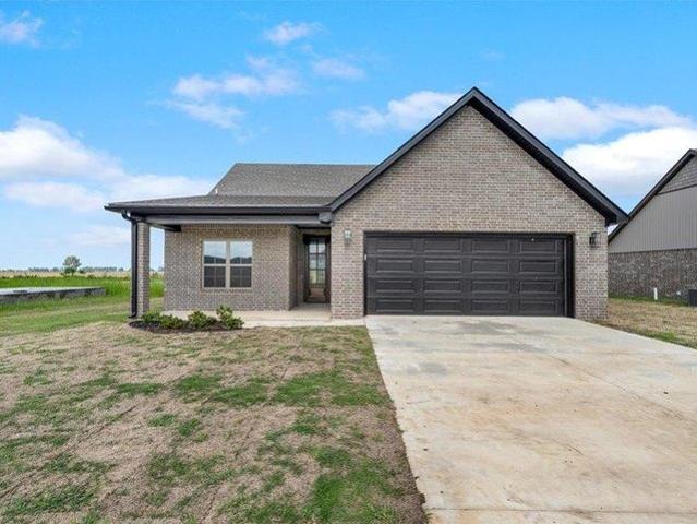 House for sale in Ark