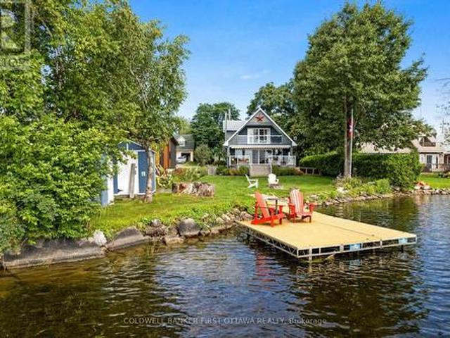 House for sale in Ontario