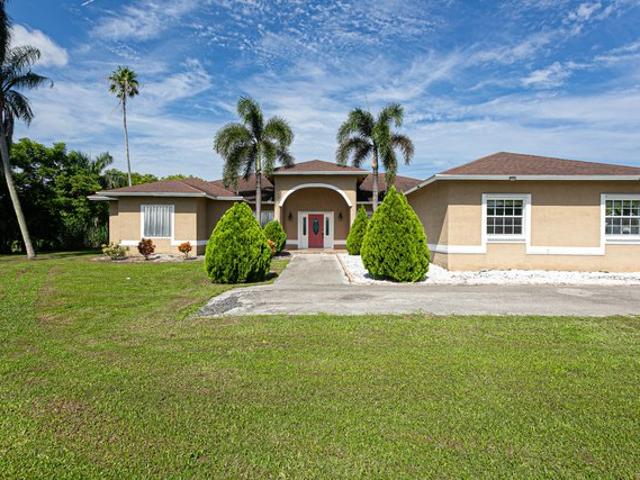 House for sale in Pahokee, Florida