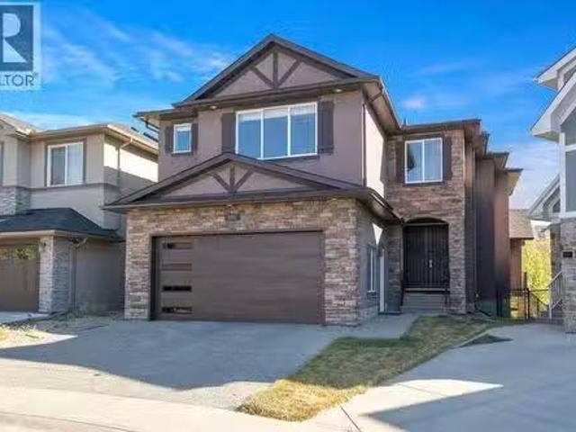 House for sale in Sage Hill, Calgary