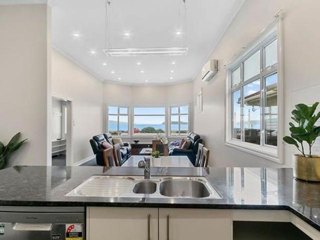 House for rent in Days Bay, Wellington