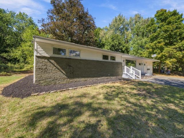House for sale in Ulster Park, Town of Esopus