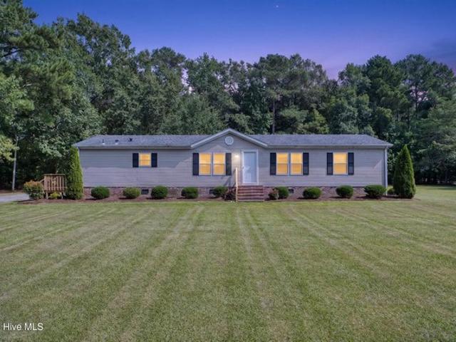 House for sale in Hobbsville, North Carolina