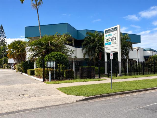Office for rent in Manoora, Cairns