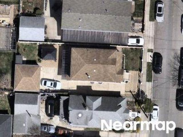 House for sale in Queens, Arverne