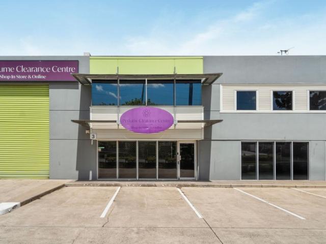 Office for rent in Toombul, Queensland