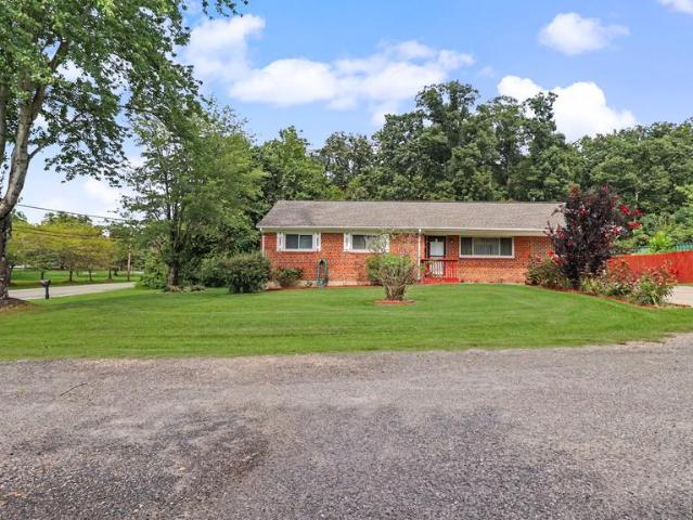 Commercial for sale in Accokeek, Maryland