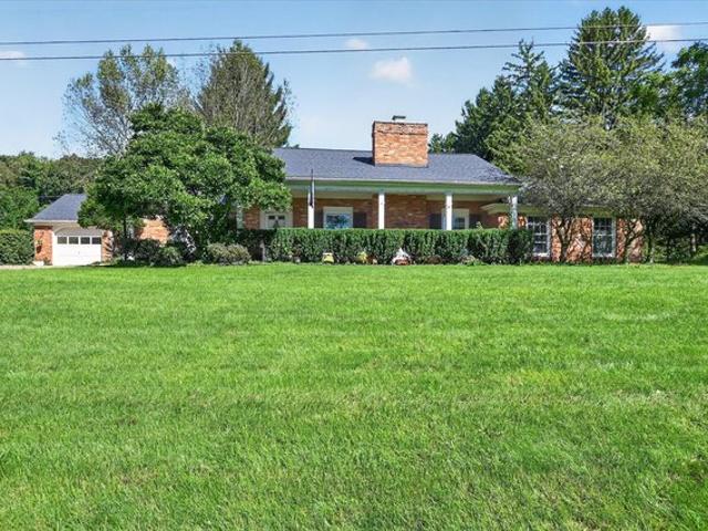 House for sale in Marshall, Calhoun County