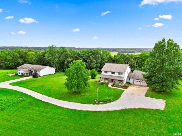 House for sale in Deer Creek, Illinois