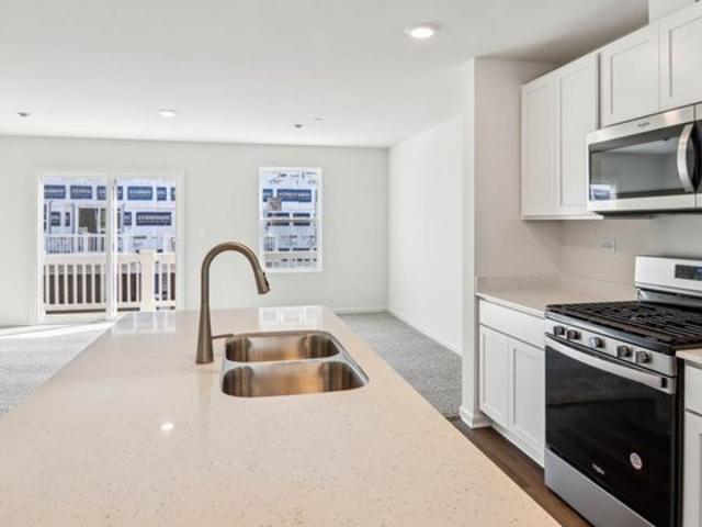 Townhouse for sale in Tinley Park, Illinois