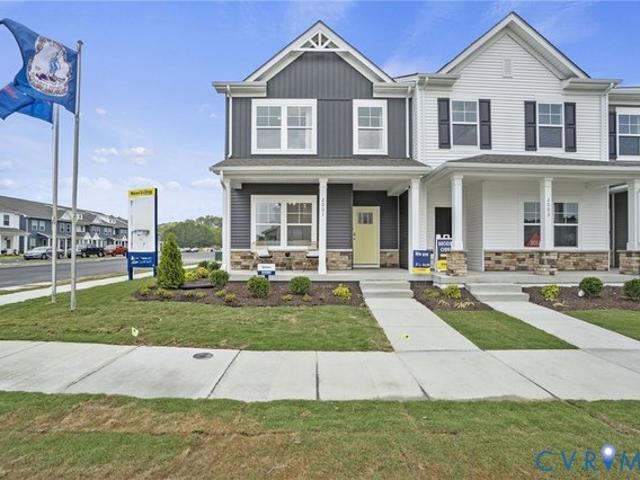 Townhouse for sale in Virginia