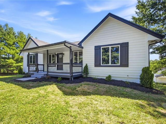 House for sale in Lawson, Missouri