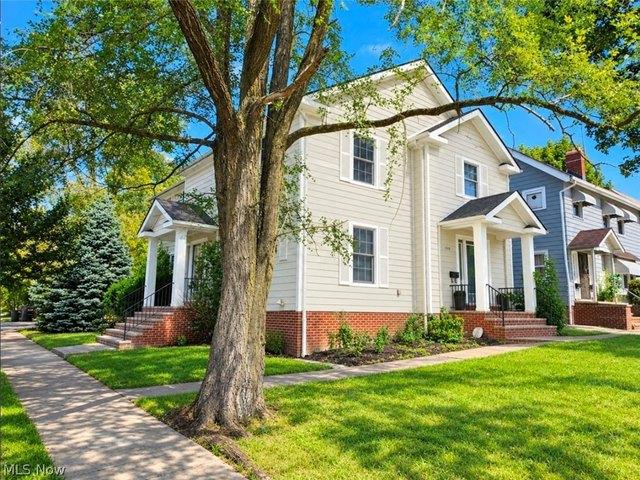 House for sale in Lomond, Shaker Heights