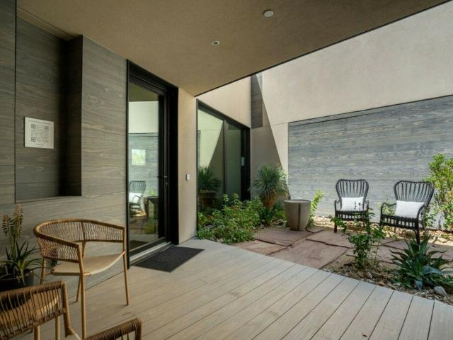 Townhouse for sale in Phoenix