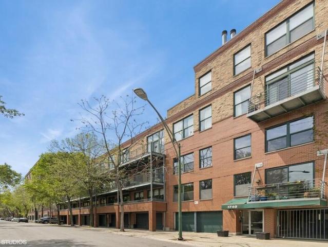 Duplex for sale in Chicago