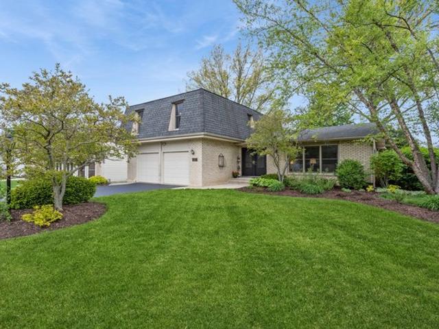House for sale in Downers Grove, Illinois