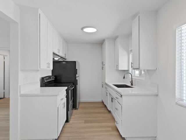 Apartment for rent in Los Altos, Long Beach