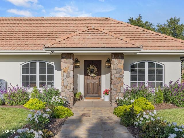 House for sale in Ballard, California